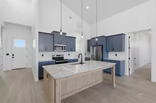 4380 E Sego Lily Circle, Kanab, UT 84741 - Photo 11