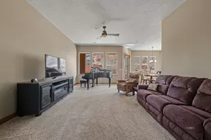 281 W Ladera Ln, Kanab, UT 84741 - Photo 11