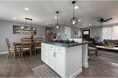 238 E 330 N, Kanab, UT 84741 - Photo 5