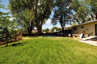 238 E 330 N, Kanab, UT 84741 - Photo 25