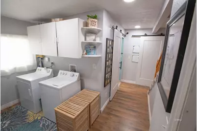 146 S 100 E, Glendale, UT 84729 - Photo 7