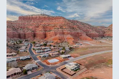 587 E El Valle Dr, Kanab, UT 84741 - Photo 47