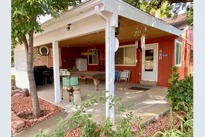 95 N 100 W, Kanab, UT 84741 - Photo 39