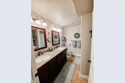 141 W 100 S, Kanab, UT 84741 - Photo 17