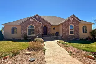 141 W 100 S, Kanab, UT 84741 - Photo 3