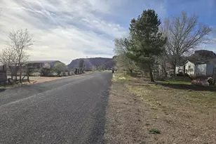 552 W Willow Dr, Kanab, UT 84741 - Photo 13