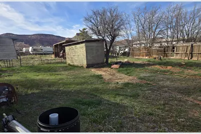 552 W Willow Dr, Kanab, UT 84741 - Photo 7