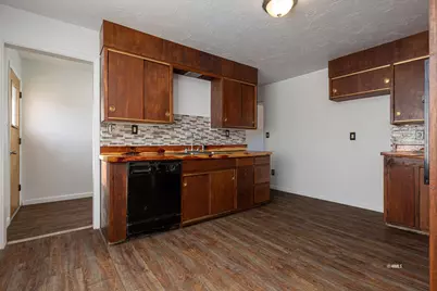 70 Main Street, Glendale, UT 84729 - Photo 11
