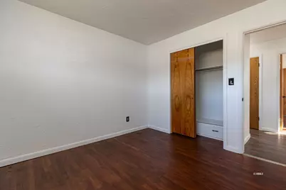 70 Main Street, Glendale, UT 84729 - Photo 17