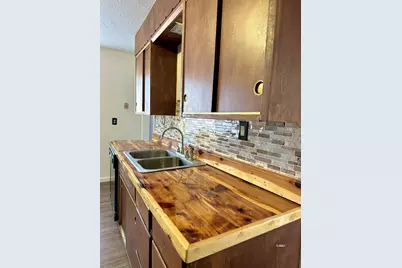 70 Main Street, Glendale, UT 84729 - Photo 9