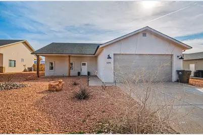 1595 S Creekside Dr W, Kanab, UT 84741 - Photo 3