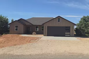 869 W Navajo Dr, Kanab, UT 84741 - Photo 21