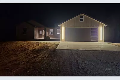 869 W Navajo Dr, Kanab, UT 84741 - Photo 25