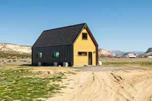 6205 N Johnson Canyon Rd, Kanab, UT 84741 - Photo 5