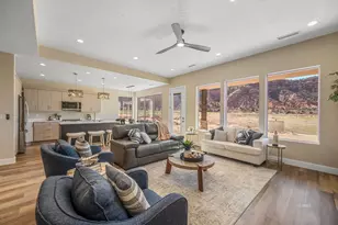 596 E Rain Maker Rd, Kanab, UT 84741 - Photo 9