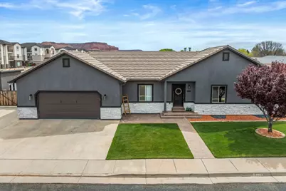 1019 S 10 W, Kanab, UT 84741 - Photo 1