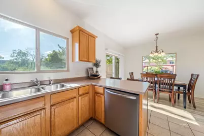 300 E 300 N #I-8, Kanab, UT 84741 - Photo 17