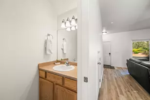 300 E 300 N, Kanab, UT 84741 - Photo 11