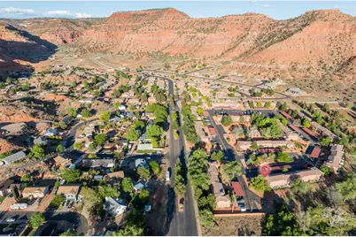 300 E 300 N #I-8, Kanab, UT 84741 - Photo 49