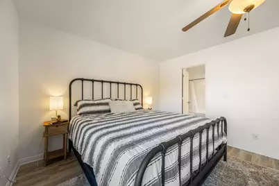 300 E 300 N #I-8, Kanab, UT 84741 - Photo 27