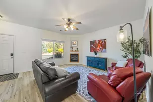 300 E 300 N, Kanab, UT 84741 - Photo 9
