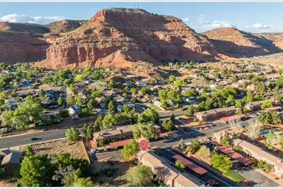 300 E 300 N #I-8, Kanab, UT 84741 - Photo 47