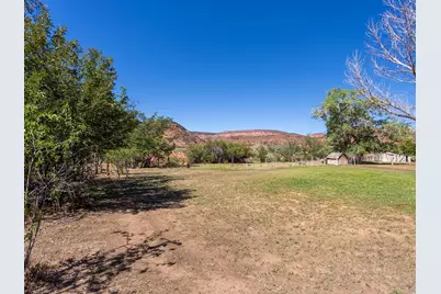 235 W 100 S, Kanab, UT 84741 - Photo 39