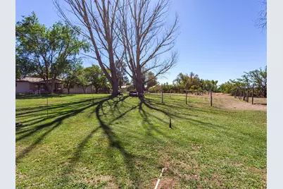 235 W 100 S, Kanab, UT 84741 - Photo 39