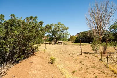 235 W 100 S, Kanab, UT 84741 - Photo 47