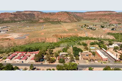 235 W 100 S, Kanab, UT 84741 - Photo 57