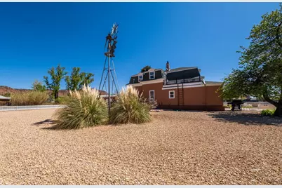 116 S 100 W, Kanab, UT 84741 - Photo 49