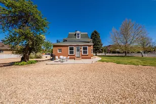116 S 100 W, Kanab, UT 84741 - Photo 45