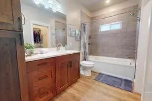 1613 S West Creekside Dr, Kanab, UT 84741 - Photo 17