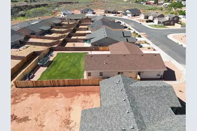 1613 S West Creekside Dr, Kanab, UT 84741 - Photo 45