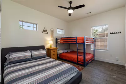 818 S Pear Tree Ln, Kanab, UT 84741 - Photo 27