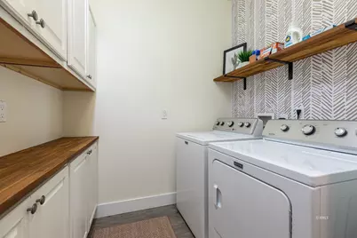 818 S Pear Tree Ln, Kanab, UT 84741 - Photo 23