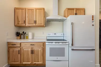 818 S Pear Tree Ln, Kanab, UT 84741 - Photo 11