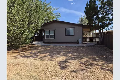 853 W Navajo Dr, Kanab, UT 84741 - Photo 1