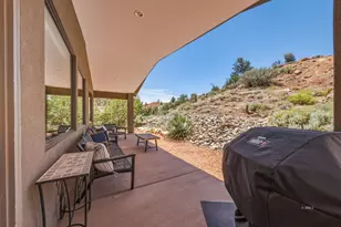 474 NE Los Barrancos Ln, Kanab, UT 84741 - Photo 33