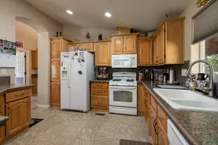 323 W Johnson Dr, Kanab, UT 84741 - Photo 7
