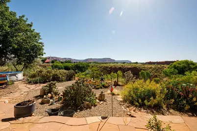 323 W Johnson Dr, Kanab, UT 84741 - Photo 39