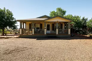 323 W Johnson Dr, Kanab, UT 84741 - Photo 31