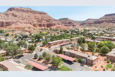 300 E 300 N #J2, Kanab, UT 84741 - Photo 25