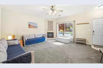 300 E 300 N #I1, Kanab, UT 84741 - Photo 5