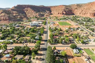 194 N Main St, Kanab, UT 84741 - Photo 21
