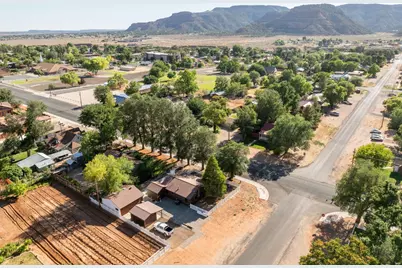 194 N Main St, Kanab, UT 84741 - Photo 17