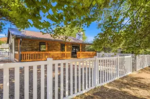 194 N Main St, Kanab, UT 84741 - Photo 11