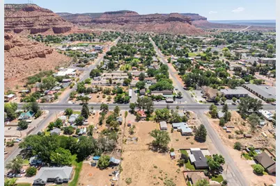 241 N 300 W, Kanab, UT 84741 - Photo 47