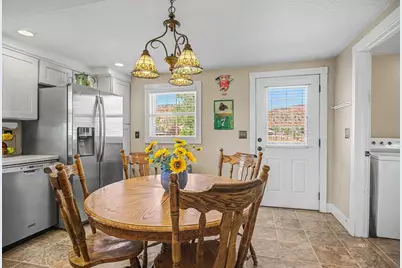 241 N 300 W, Kanab, UT 84741 - Photo 15