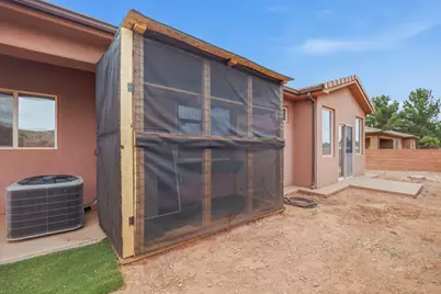 350 NW Los Barancos Ln, Kanab, UT 84741 - Photo 31